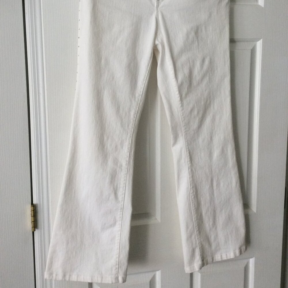 Vintage NYDJ premium denim white jeans embellished with rhinestones , like new!! - Picture 2 of 8